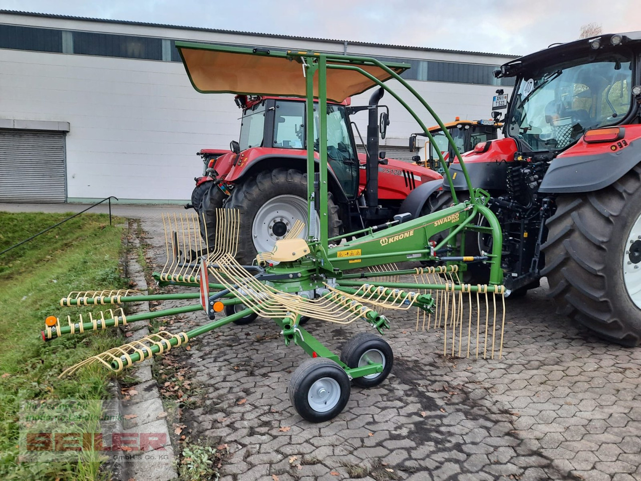 Krone Swadro S460 - Сіноворушилка: фото 1 Krone Swadro S460 - Сіноворушилка: фото 1