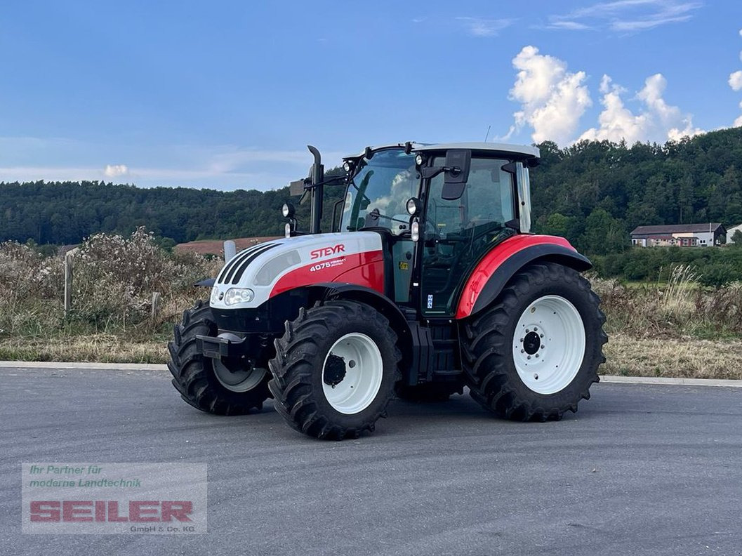 Steyr Kompakt 4075 HILO - Трактор: фото 1 Steyr Kompakt 4075 HILO - Трактор: фото 1