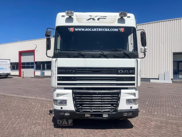 DAF XF 95 8 Tires (6x2) euro 2 - Бортова вантажівка/ Платформа: фото 2 DAF XF 95 8 Tires (6x2) euro 2 - Бортова вантажівка/ Платформа: фото 2