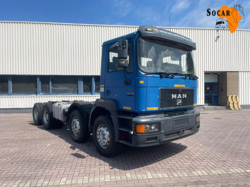 MAN 32.403 8x4 chassis Manual Full Steel - Вантажівка шасі: фото 1 MAN 32.403 8x4 chassis Manual Full Steel - Вантажівка шасі: фото 1