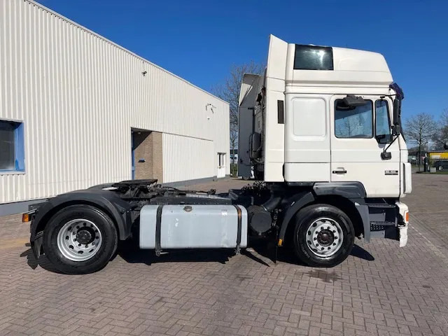 MAN 19.463 6 Cilinder Manual pomp - Тягач: фото 2 MAN 19.463 6 Cilinder Manual pomp - Тягач: фото 2