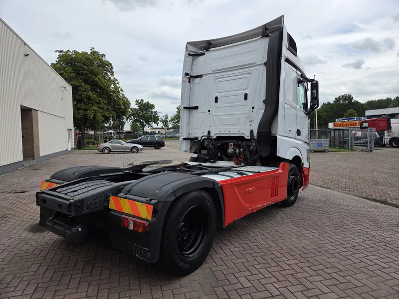 Mercedes-Benz Actros 1845 Retarder, 2 tanks, Automatic, 2 beds - Тягач: фото 3 Mercedes-Benz Actros 1845 Retarder, 2 tanks, Automatic, 2 beds - Тягач: фото 3