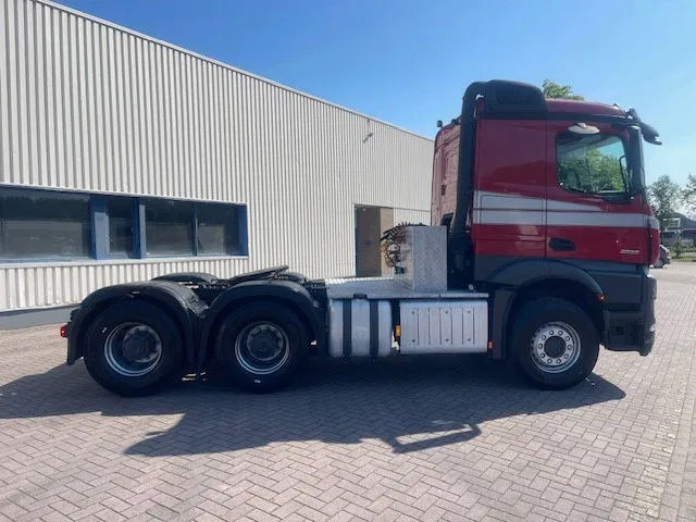 Mercedes-Benz Actros 2653 6x4 Blatt / Luft / Luft Low km! - Тягач: фото 5 Mercedes-Benz Actros 2653 6x4 Blatt / Luft / Luft Low km! - Тягач: фото 5