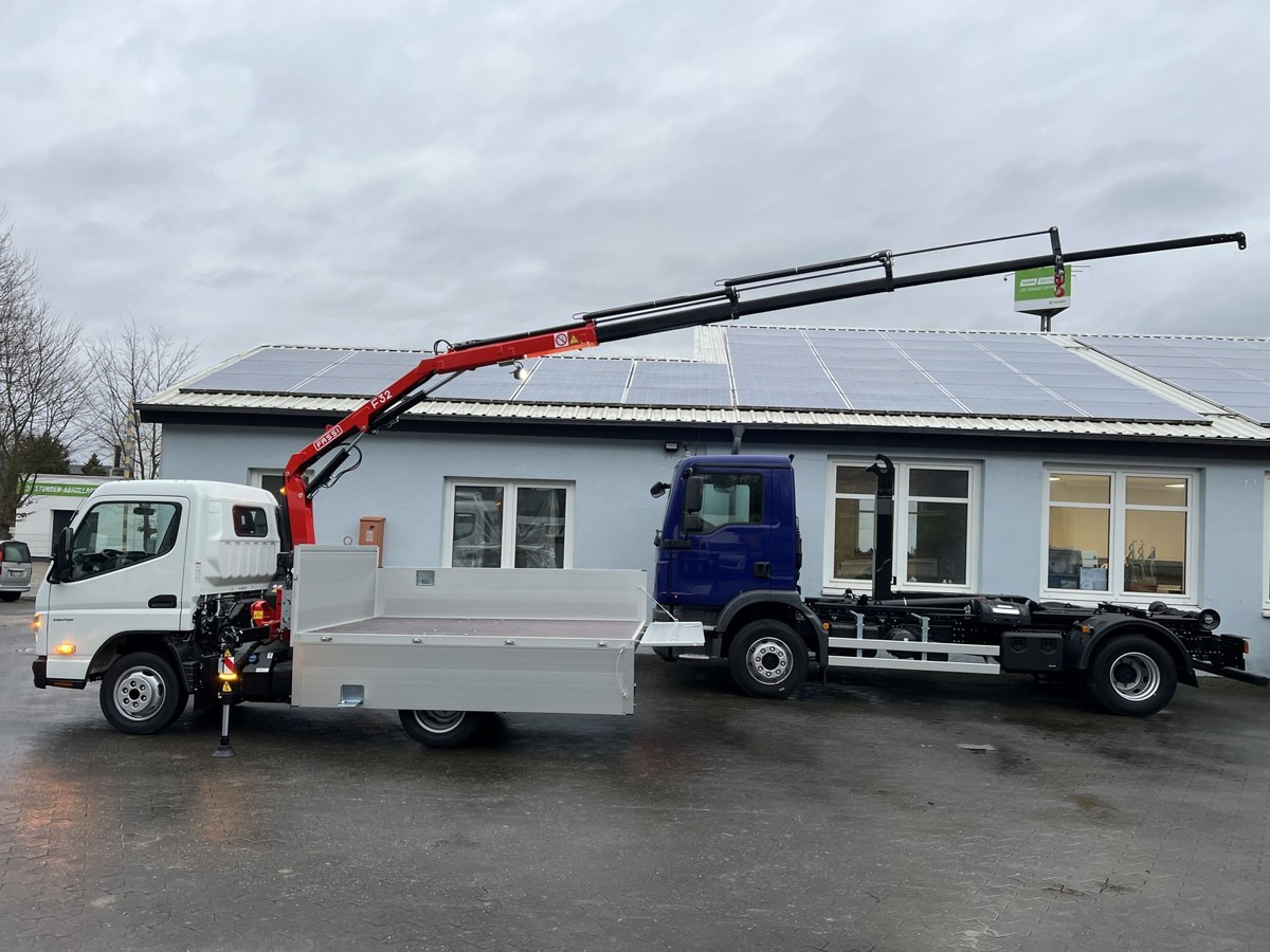 FUSO 3S15 Alu Pritsche 2.80m Ladekran Funk! sofort ve - Легка бортова вантажівка: фото 3 FUSO 3S15 Alu Pritsche 2.80m Ladekran Funk! sofort ve - Легка бортова вантажівка: фото 3