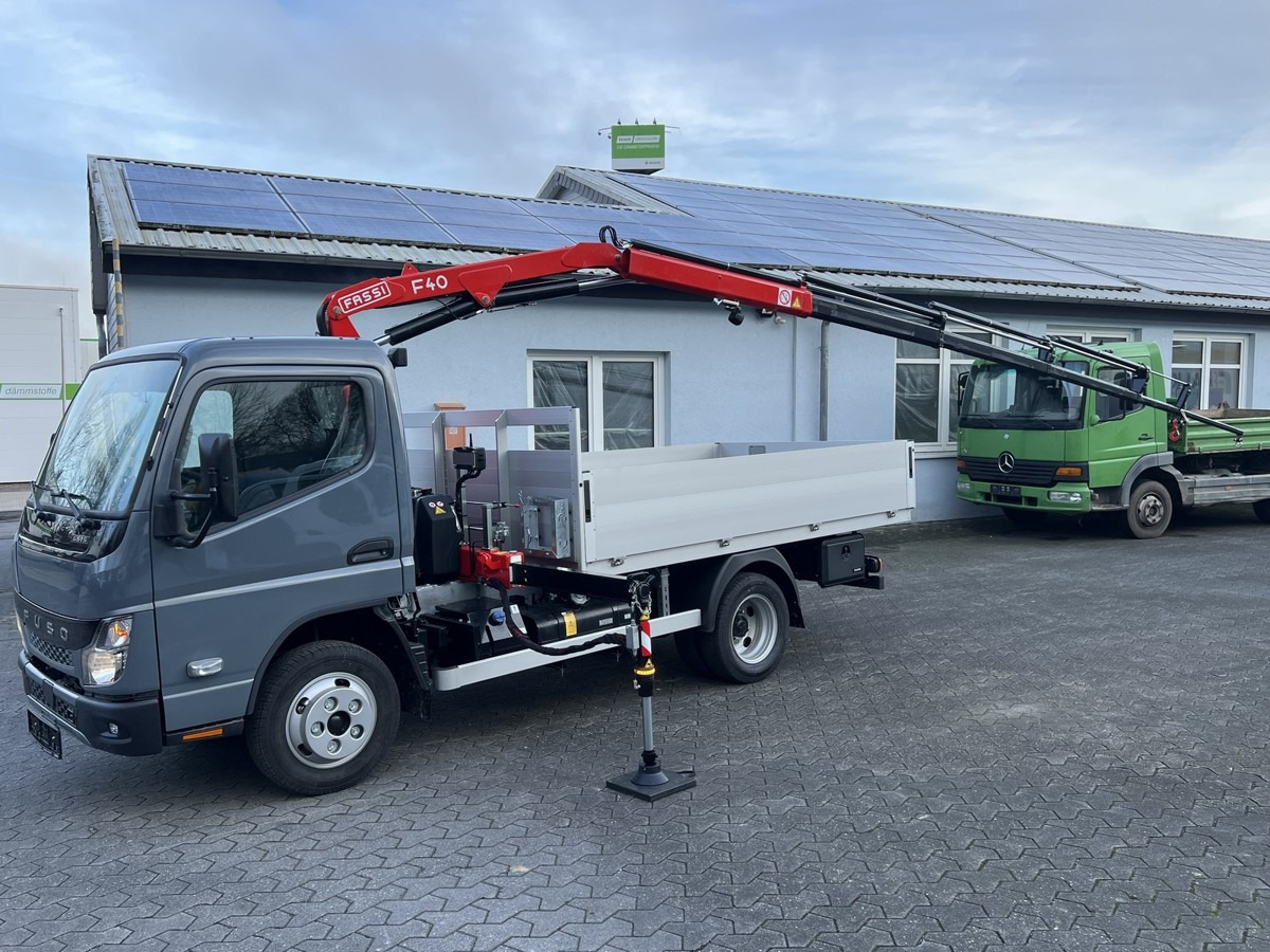 FUSO 6S15 Pritsche 3.0m Kran 4xhydr. Funk! - Легка бортова вантажівка: фото 2 FUSO 6S15 Pritsche 3.0m Kran 4xhydr. Funk! - Легка бортова вантажівка: фото 2