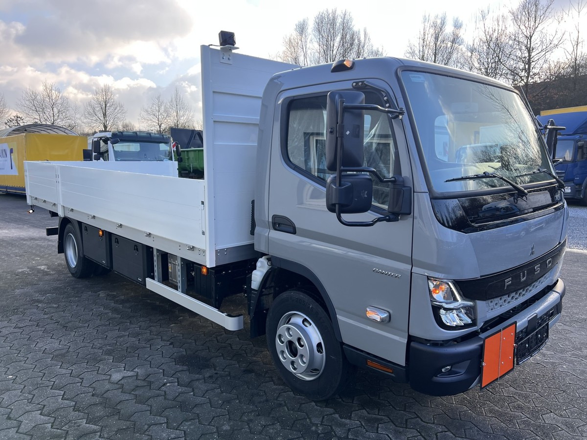 FUSO Canter 7C18 Gastransport ADR Gefahrgut Pritsche - Легка бортова вантажівка: фото 3 FUSO Canter 7C18 Gastransport ADR Gefahrgut Pritsche - Легка бортова вантажівка: фото 3