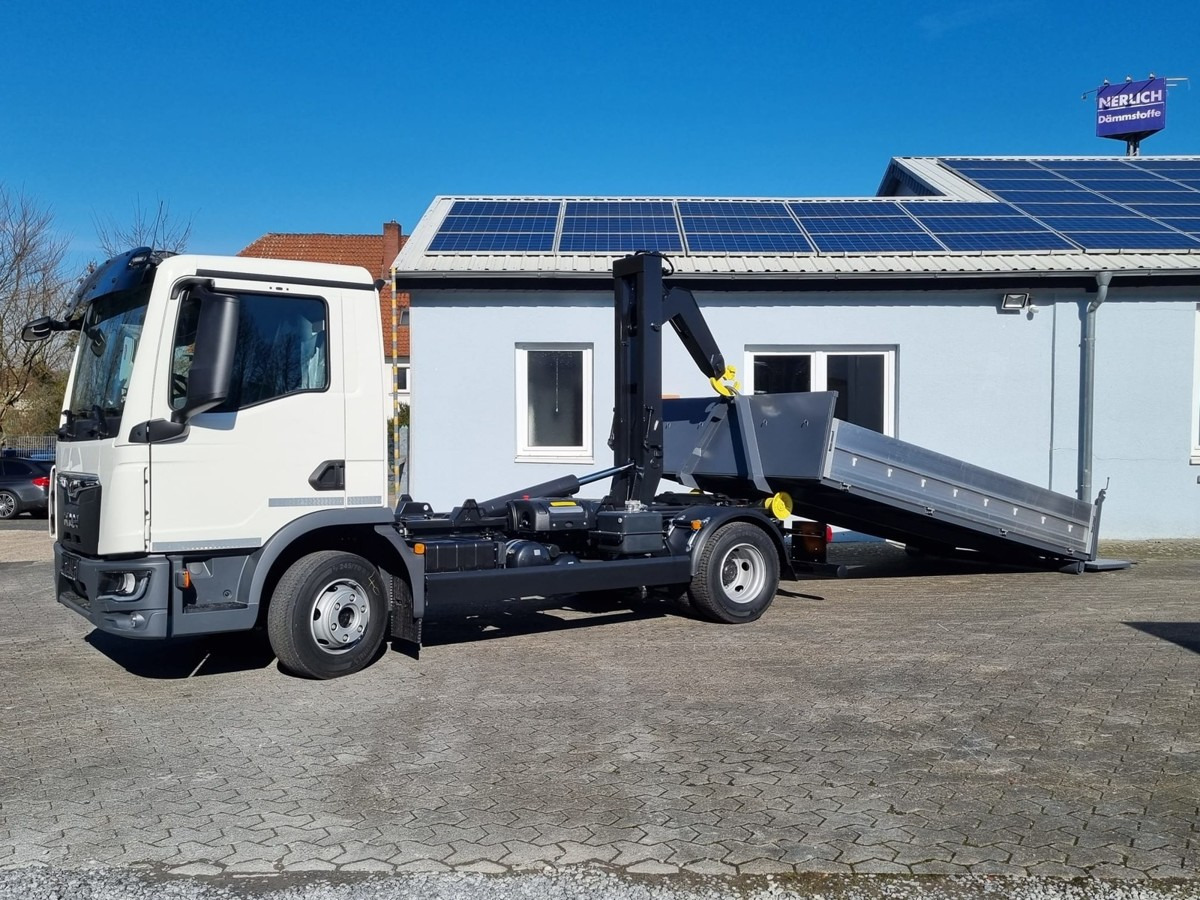 MAN TGL 8.160 BL City Abollkipper 6t Schaltgetriebe - Гаковий мультиліфт вантажівка: фото 4 MAN TGL 8.160 BL City Abollkipper 6t Schaltgetriebe - Гаковий мультиліфт вантажівка: фото 4