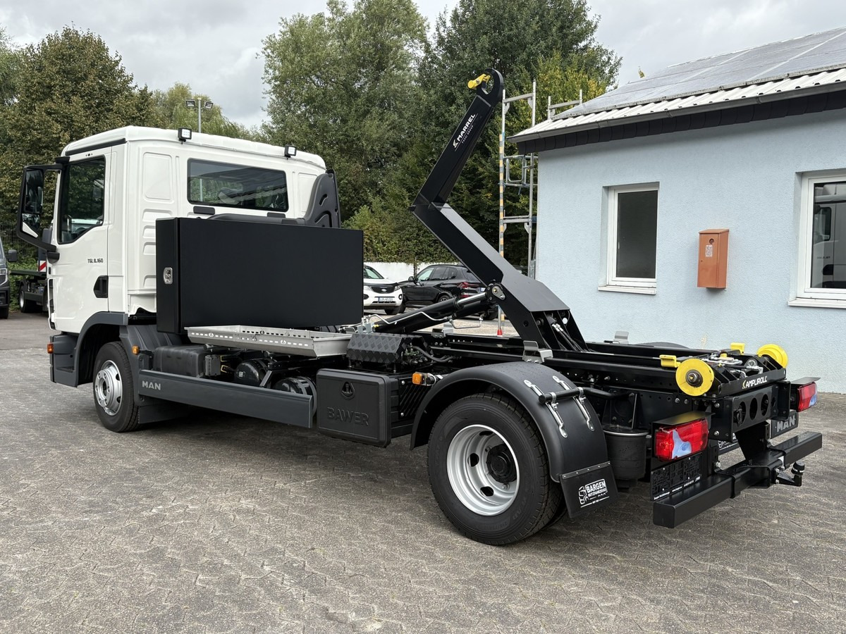 MAN TGL 8.160 BL City Abollkipper Schaltgetriebe - Гаковий мультиліфт вантажівка: фото 3 MAN TGL 8.160 BL City Abollkipper Schaltgetriebe - Гаковий мультиліфт вантажівка: фото 3