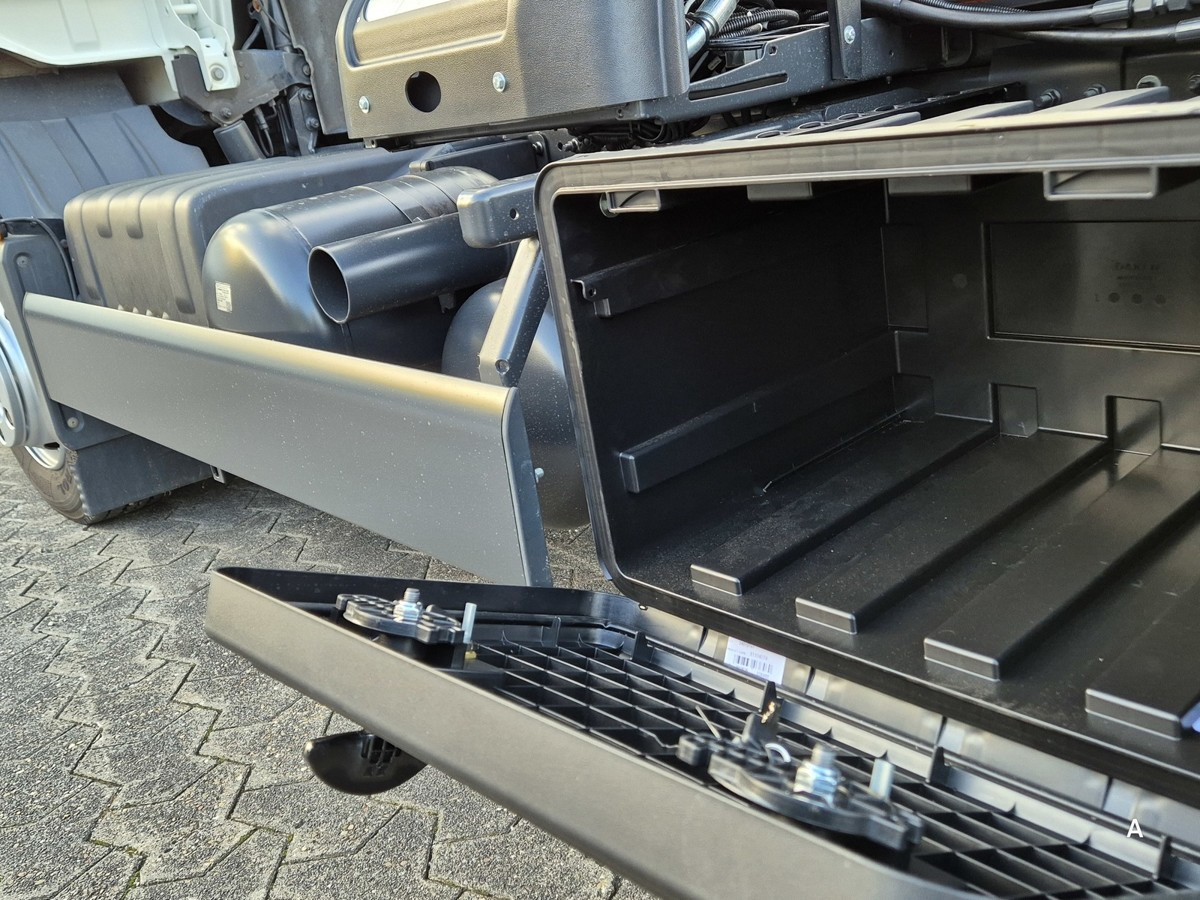 Гаковий мультиліфт вантажівка MAN TGL 8.190 BL City Abrollkipper Aut., 2 x AHK sof: фото 19 Гаковий мультиліфт вантажівка MAN TGL 8.190 BL City Abrollkipper Aut., 2 x AHK sof: фото 19