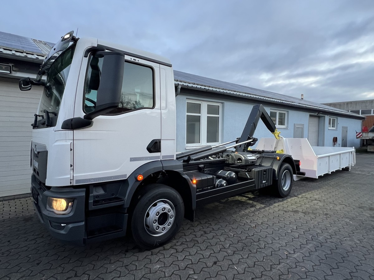 MAN TGM 15.290 BL Abrollkipper PowerMatic Standheiz. - Гаковий мультиліфт вантажівка: фото 5 MAN TGM 15.290 BL Abrollkipper PowerMatic Standheiz. - Гаковий мультиліфт вантажівка: фото 5