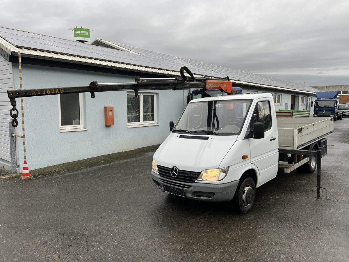 Легка бортова вантажівка MERCEDES-BENZ Sprinter 413 313 Pritsche Kran Palfinger PC2300: фото 8