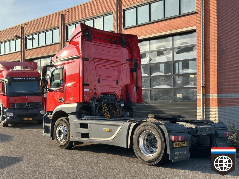Mercedes-Benz ACTROS 1840 / STREAMSPACE / FULL SPOILER - Тягач: фото 4 Mercedes-Benz ACTROS 1840 / STREAMSPACE / FULL SPOILER - Тягач: фото 4
