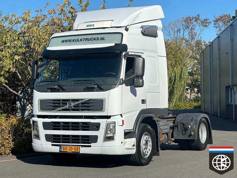 Volvo FM 370 EEV 4X2 NIGHT A/C - AUTOMATIC - EURO 5 - Тягач: фото 1 Volvo FM 370 EEV 4X2 NIGHT A/C - AUTOMATIC - EURO 5 - Тягач: фото 1