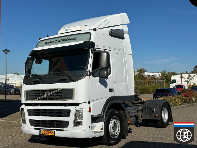 Volvo FM 370 EEV 4X2 NIGHT A/C - AUTOMATIC - EURO 5 - Тягач: фото 2 Volvo FM 370 EEV 4X2 NIGHT A/C - AUTOMATIC - EURO 5 - Тягач: фото 2