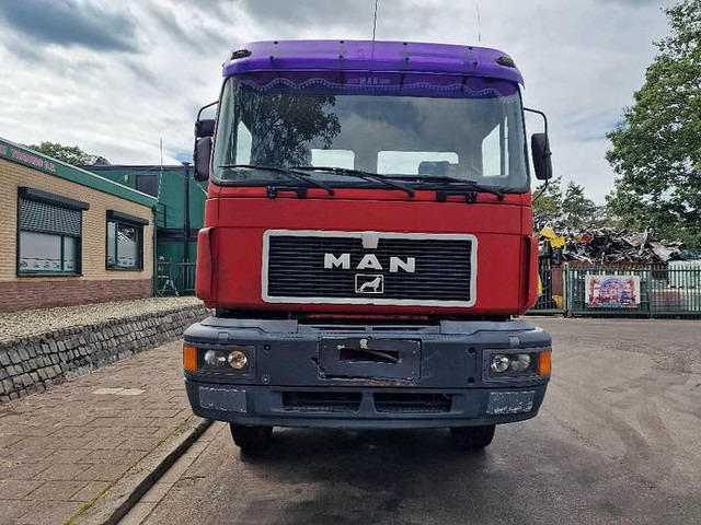 MAN 35.402 VFK - Вантажівка шасі: фото 2 MAN 35.402 VFK - Вантажівка шасі: фото 2