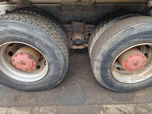 Автобетонозмішувач Mercedes-Benz 2527 B 6X4: фото 9 Автобетонозмішувач Mercedes-Benz 2527 B 6X4: фото 9