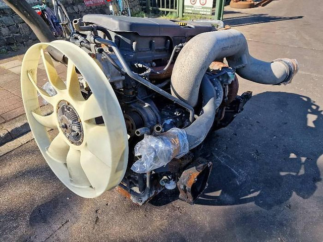 Iveco Cursor 10 - Запчастини: фото 3 Iveco Cursor 10 - Запчастини: фото 3