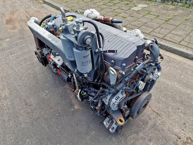 Iveco Cursor 8 - Запчастини: фото 3 Iveco Cursor 8 - Запчастини: фото 3