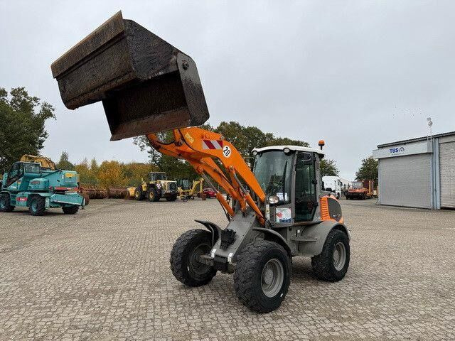 Atlas AR75e, Hydr. S.W.S., 4+1 Schaufel, Palettengabel - Колісний навантажувач: фото 1 Atlas AR75e, Hydr. S.W.S., 4+1 Schaufel, Palettengabel - Колісний навантажувач: фото 1