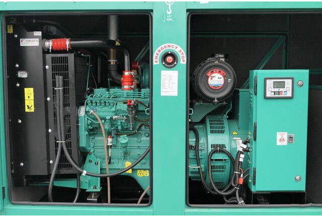 Cummins 125 kVA, Stromgenerator, Isoliert - Будівельна техніка: фото 2 Cummins 125 kVA, Stromgenerator, Isoliert - Будівельна техніка: фото 2