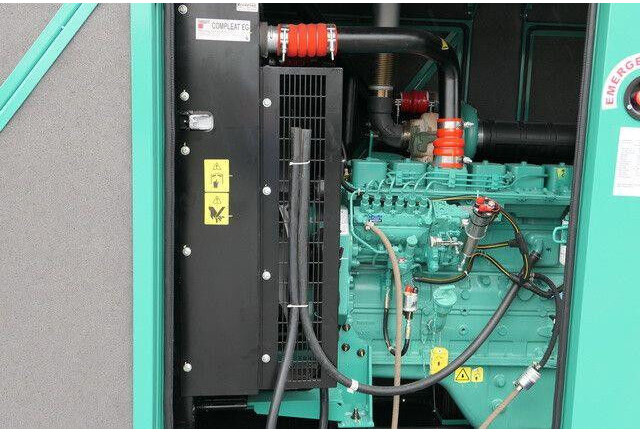 Cummins 125 kVA, Stromgenerator, Isoliert - Будівельна техніка: фото 3 Cummins 125 kVA, Stromgenerator, Isoliert - Будівельна техніка: фото 3
