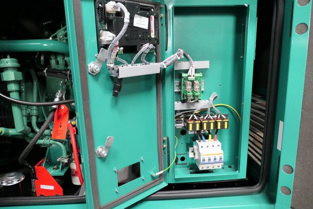 Cummins Stromgenerator, 40 kVA, sofort vefügbar - Електричний генератор: фото 5 Cummins Stromgenerator, 40 kVA, sofort vefügbar - Електричний генератор: фото 5