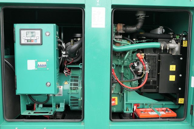 Cummins Stromgenerator, 40 kVA, sofort vefügbar - Електричний генератор: фото 2 Cummins Stromgenerator, 40 kVA, sofort vefügbar - Електричний генератор: фото 2