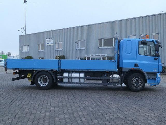 DAF CF 75.360 4x2, Retarder, Klima, AHK, Gerüstbau - Бортова вантажівка/ Платформа: фото 2 DAF CF 75.360 4x2, Retarder, Klima, AHK, Gerüstbau - Бортова вантажівка/ Платформа: фото 2
