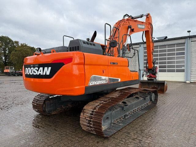 Doosan DX 255 LC-5, Rototilt,Div. Löffel,Greifer+Hammer - Гусеничний екскаватор: фото 4 Doosan DX 255 LC-5, Rototilt,Div. Löffel,Greifer+Hammer - Гусеничний екскаватор: фото 4