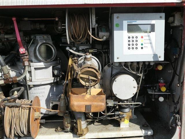 Esterer 32.700ltr., Sening Pumpe,Bodenbefüllung - Напівпричіп цистерна: фото 5 Esterer 32.700ltr., Sening Pumpe,Bodenbefüllung - Напівпричіп цистерна: фото 5