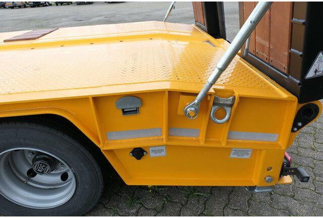 GVN 3GVN, Gelenkt, Hydr. Rampen, Luft-Lift - Низькорамна платформа напівпричіп: фото 5 GVN 3GVN, Gelenkt, Hydr. Rampen, Luft-Lift - Низькорамна платформа напівпричіп: фото 5