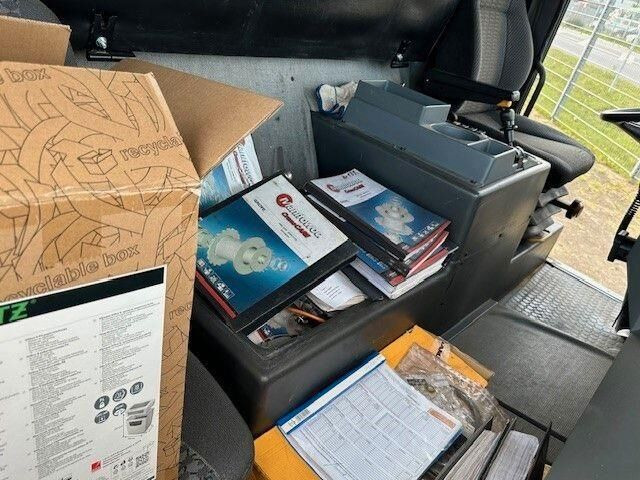 Grove GMK6300 KRAN 300/330 Tonnen - Баштовий кран: фото 4 Grove GMK6300 KRAN 300/330 Tonnen - Баштовий кран: фото 4