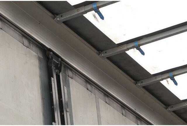 Тентований напівпричіп Krone SD, Edscha, Schiebeplane, Zurrösen, Luftfederung: фото 7