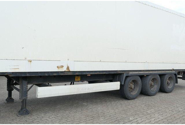 Krone SD, Isoliert, Türen, BPW, Luftfederung, 13.62m - Закритий кузов напівпричіп: фото 2 Krone SD, Isoliert, Türen, BPW, Luftfederung, 13.62m - Закритий кузов напівпричіп: фото 2