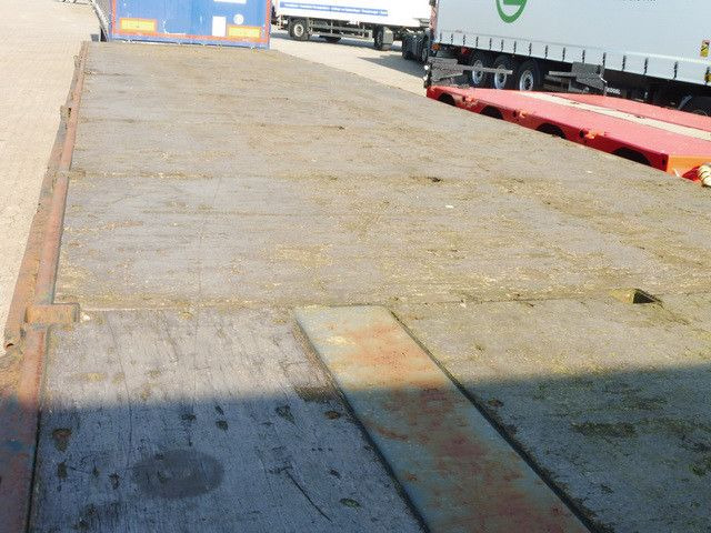 Krone SD, Plattform, Multi-Lock-Rahmen, Luft-Lift - Бортовий напівпричіп/ Платформа: фото 5 Krone SD, Plattform, Multi-Lock-Rahmen, Luft-Lift - Бортовий напівпричіп/ Платформа: фото 5