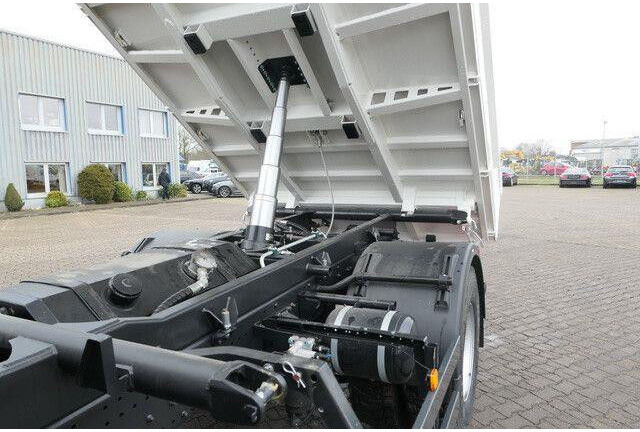 MAN 18.320 TGM BB, Kran Hiab X-Hiduo 138, Funk, AHK - Самоскид вантажівка: фото 5 MAN 18.320 TGM BB, Kran Hiab X-Hiduo 138, Funk, AHK - Самоскид вантажівка: фото 5