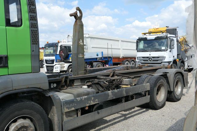 MAN 26.390 TGA BL 6x4, VDL S-21 6200, Klima, Luftfe. - Гаковий мультиліфт вантажівка: фото 4 MAN 26.390 TGA BL 6x4, VDL S-21 6200, Klima, Luftfe. - Гаковий мультиліфт вантажівка: фото 4