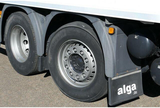 MAN 26.420 TGS LL 6x2, Intarder, LBW 2.5to., Gelenkt - Вантажівка з закритим кузовом: фото 4 MAN 26.420 TGS LL 6x2, Intarder, LBW 2.5to., Gelenkt - Вантажівка з закритим кузовом: фото 4