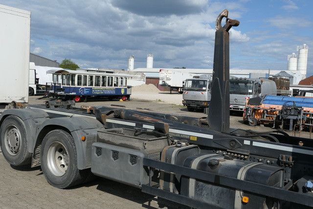 MAN 26.440 TGS, Meiller RK 20.70, Intarder,Lenk-Lift - Гаковий мультиліфт вантажівка: фото 3 MAN 26.440 TGS, Meiller RK 20.70, Intarder,Lenk-Lift - Гаковий мультиліфт вантажівка: фото 3