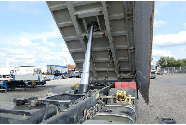 MAN 41.470 TGS 8x4, Bordmatik, Anbauplatte, Kombitür - Самоскид вантажівка: фото 4 MAN 41.470 TGS 8x4, Bordmatik, Anbauplatte, Kombitür - Самоскид вантажівка: фото 4