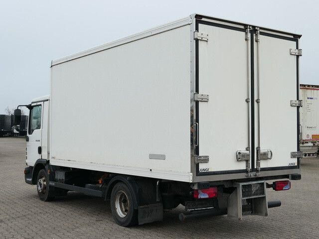 MAN 8.220 TGL BL 4x2, Thermo King, 3. Sitz, 5m lang - Рефрижератор вантажівка: фото 3 MAN 8.220 TGL BL 4x2, Thermo King, 3. Sitz, 5m lang - Рефрижератор вантажівка: фото 3