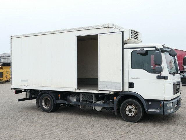 MAN 8.220 TGL BL 4x2, Thermo King, 3. Sitz, 5m lang - Рефрижератор вантажівка: фото 5 MAN 8.220 TGL BL 4x2, Thermo King, 3. Sitz, 5m lang - Рефрижератор вантажівка: фото 5