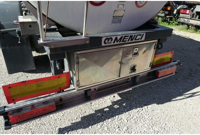 Напівпричіп цистерна Для транспортування харчових продукті Menci SA 105, Isoliert, Tank aus 2016, 32m³, 4 Kammern: фото 8 Напівпричіп цистерна Для транспортування харчових продукті Menci SA 105, Isoliert, Tank aus 2016, 32m³, 4 Kammern: фото 8