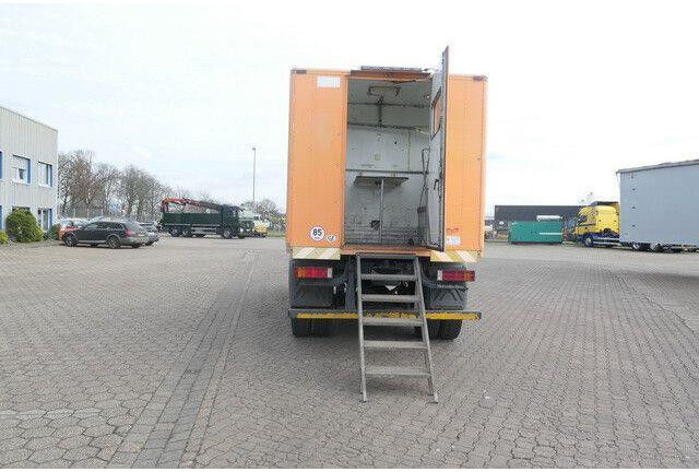 Mercedes-Benz 1518 A Atego 4X4, Klima, AHK, Allrad, Rolltor - Вантажівка з закритим кузовом: фото 4 Mercedes-Benz 1518 A Atego 4X4, Klima, AHK, Allrad, Rolltor - Вантажівка з закритим кузовом: фото 4