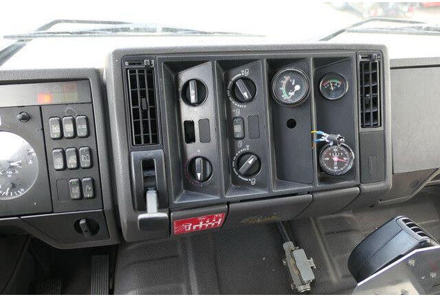 Вантажівка шасі Mercedes-Benz 1838 AK 4x4, Allrad, Einzelbereifung, Wenig KM: фото 15 Вантажівка шасі Mercedes-Benz 1838 AK 4x4, Allrad, Einzelbereifung, Wenig KM: фото 15