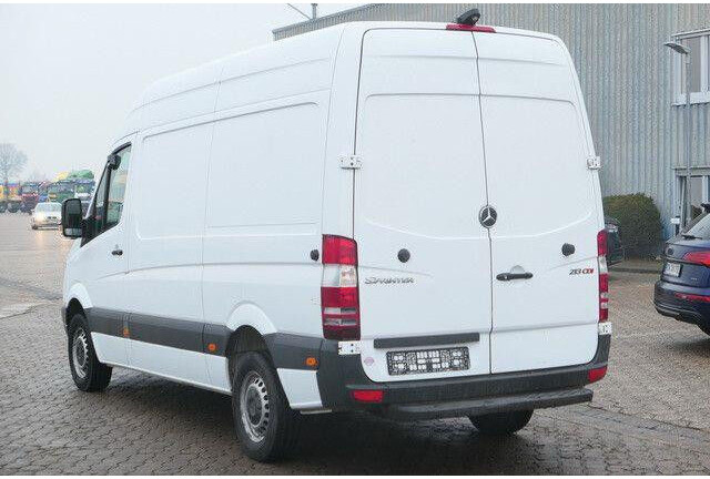 Легковий фургон Mercedes-Benz 213 CDI Sprinter 4x2, Klima, 3. Sitz, Holzausbau: фото 6