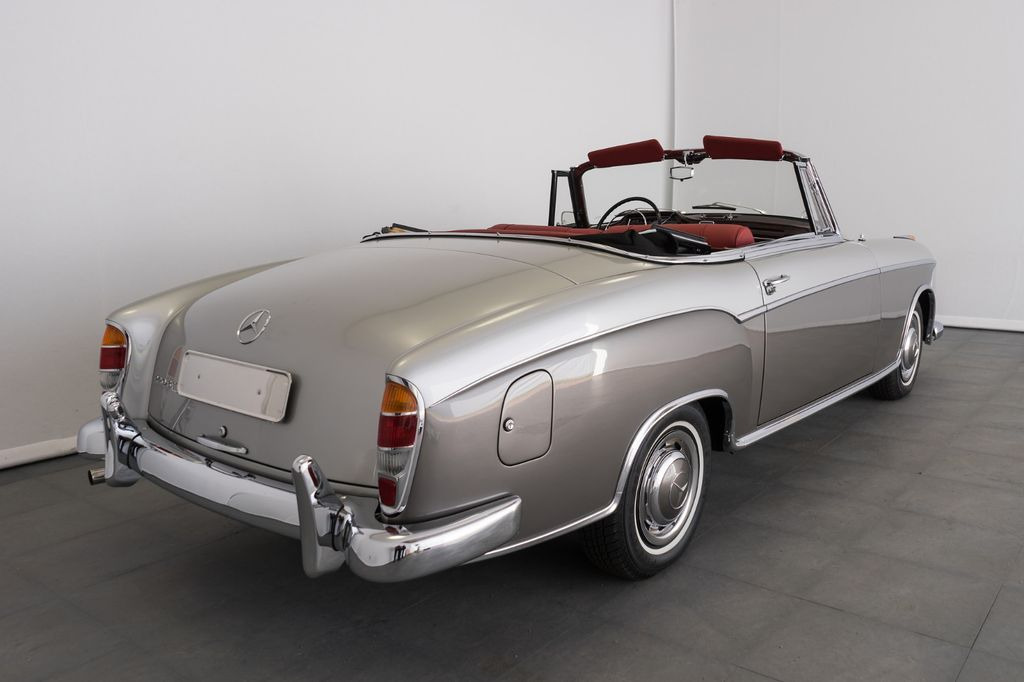 Mercedes-Benz 220 SE/Cabrio/Matching Number/ClassicData 1/Pont - Легковий автомобіль: фото 2 Mercedes-Benz 220 SE/Cabrio/Matching Number/ClassicData 1/Pont - Легковий автомобіль: фото 2