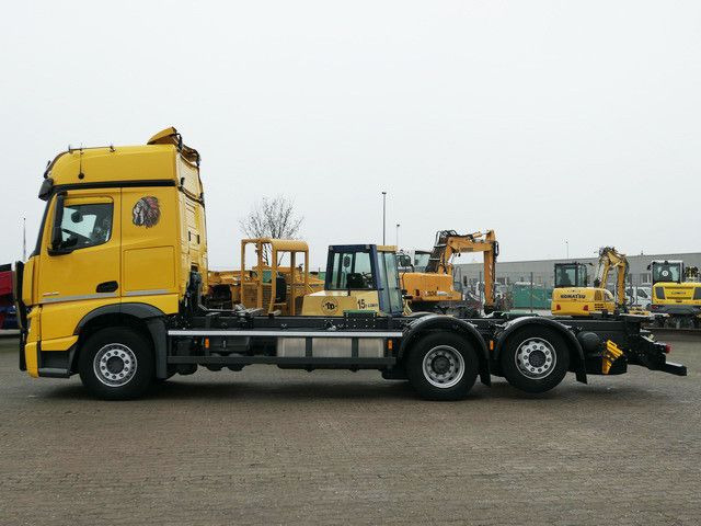 Mercedes-Benz 2546 L 6x2, MP4, 2x Schlafliege, Bullfänger, AC - Контейнеровоз/ Змінний кузов вантажівка: фото 2 Mercedes-Benz 2546 L 6x2, MP4, 2x Schlafliege, Bullfänger, AC - Контейнеровоз/ Змінний кузов вантажівка: фото 2