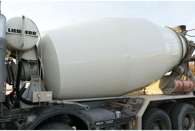 Mercedes-Benz 3240 B Actros 8x4, Liebherr HTM904, 9m³ - Автобетонозмішувач: фото 5 Mercedes-Benz 3240 B Actros 8x4, Liebherr HTM904, 9m³ - Автобетонозмішувач: фото 5
