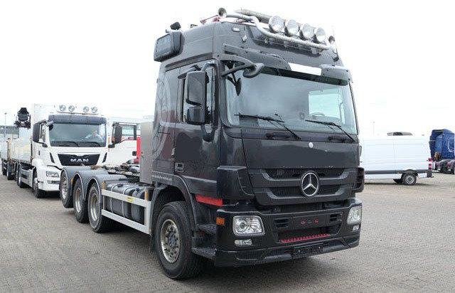 Mercedes-Benz 3560 L Actros 8x4/2, Hiab XR24SL56, Voll-Luft - Гаковий мультиліфт вантажівка: фото 5 Mercedes-Benz 3560 L Actros 8x4/2, Hiab XR24SL56, Voll-Luft - Гаковий мультиліфт вантажівка: фото 5
